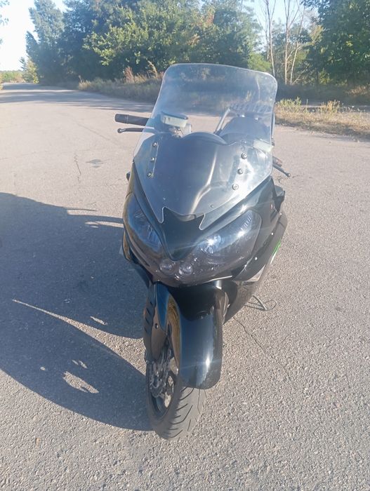 Продам Kawasaki GTR 1400