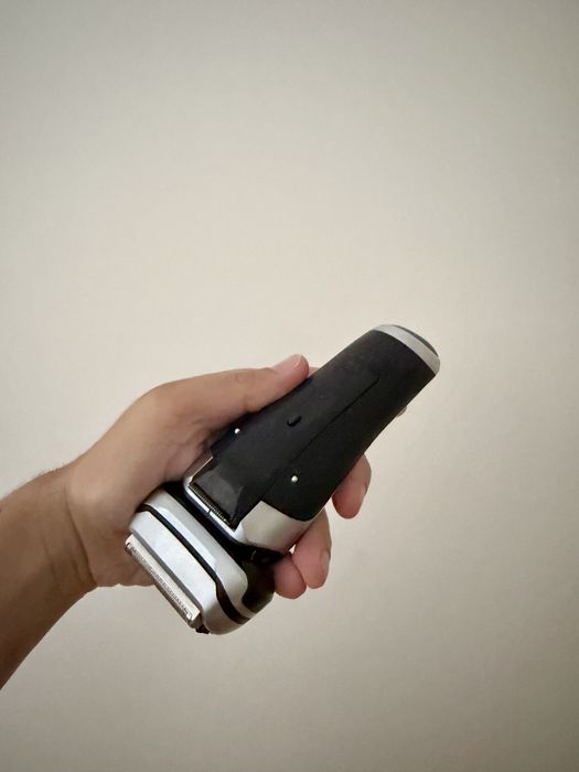Máquina Barbear - Braun Series 9 Pro+