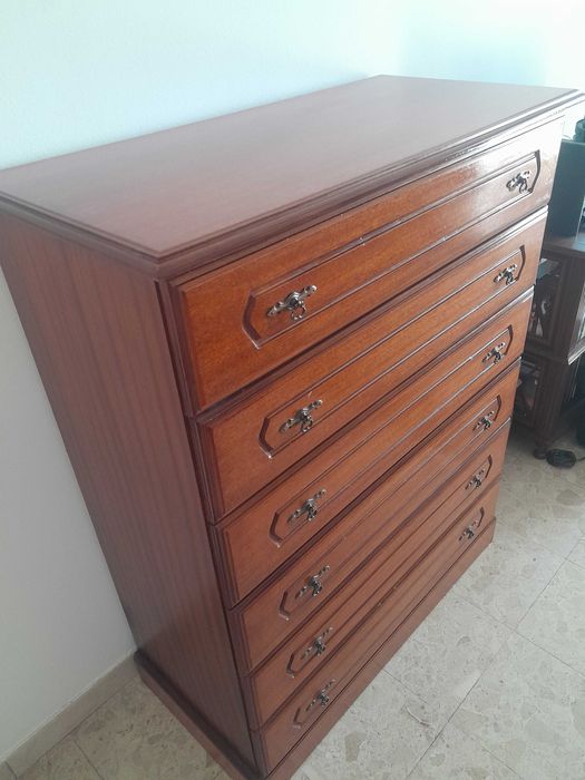 Comoda - Bom Estado - Oportunidade