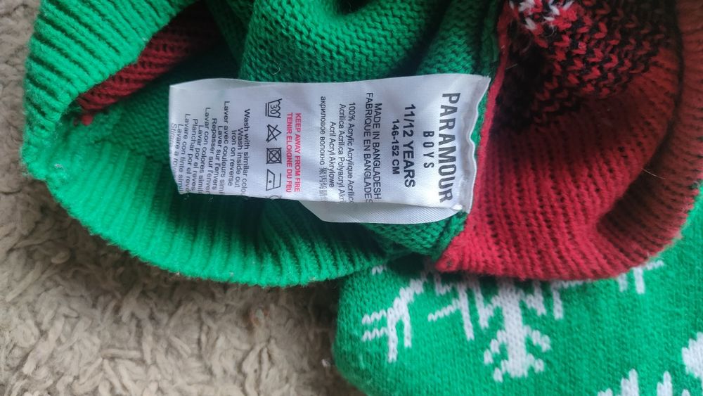 Новогодний свитер для мальчика 11-12 лет