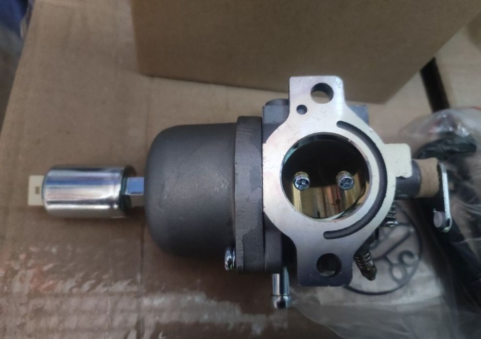 Carburador novo 30 euros