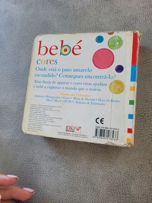 Livro bebé cores