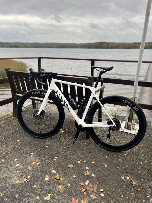 Canyon Ultimate CF 7 Di2 wersja Aero rozm. M 2026