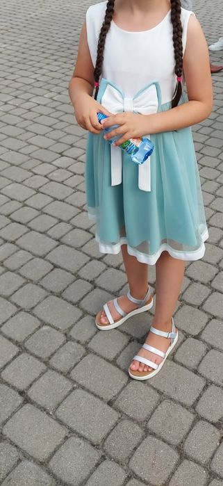 Piękna sukienka  .