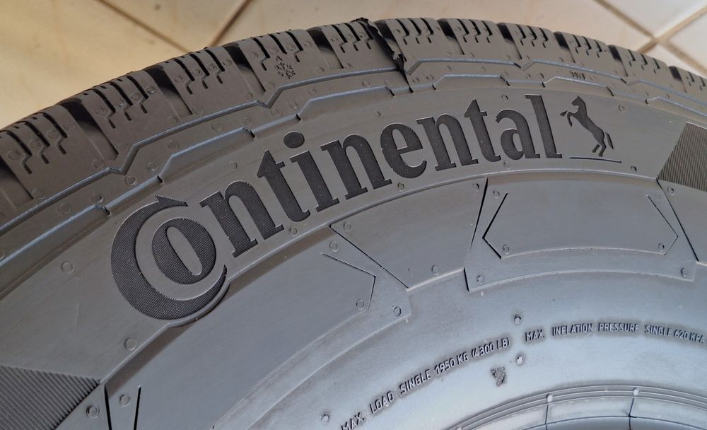 2x 285/65R16C Continental VanContactWinter 131R 3 lata gwar.