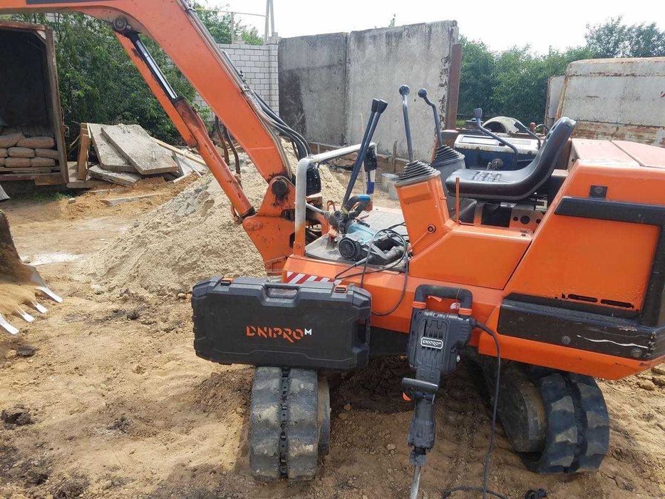 Послуги Міні Екскаватор-Евакуатор