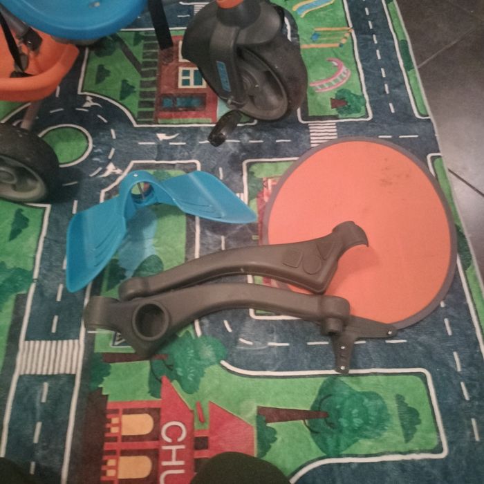 Triciclo Feber baby plus music azul