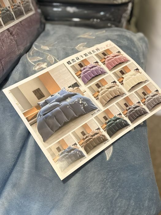 Тепленьке приємна мʼяка плюшеві велюрові комплекти "Метелики-Квіточки"