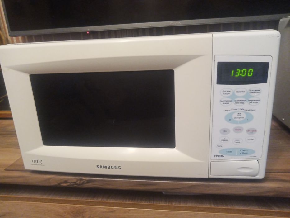 Микроволновая печь Samsung .