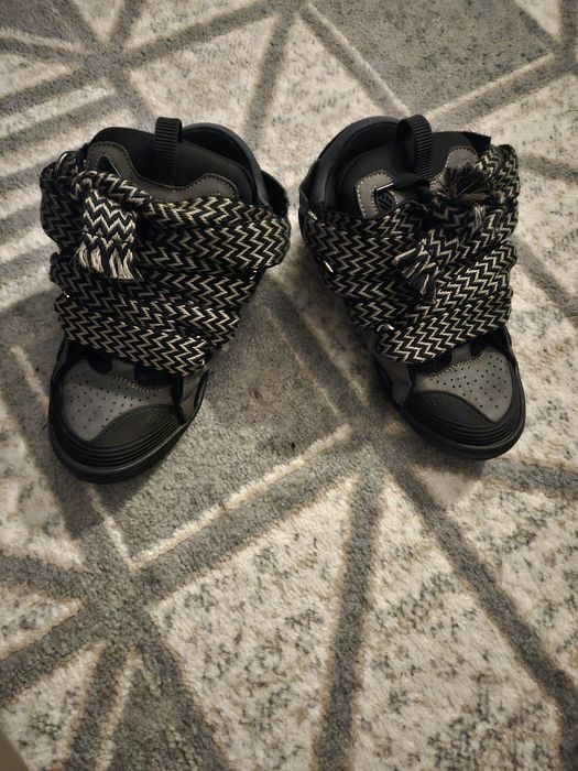 Lanvin curb Grey color