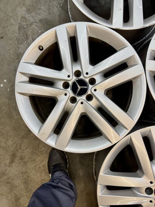 Оригинальные диски mercedes r19 8,5j et62 5x112 4шт