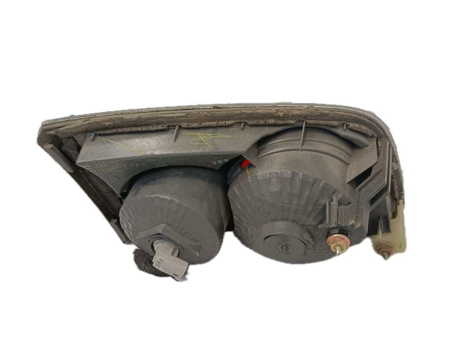 Farolim da mala direito MAZDA 6 Hatchback (GG)