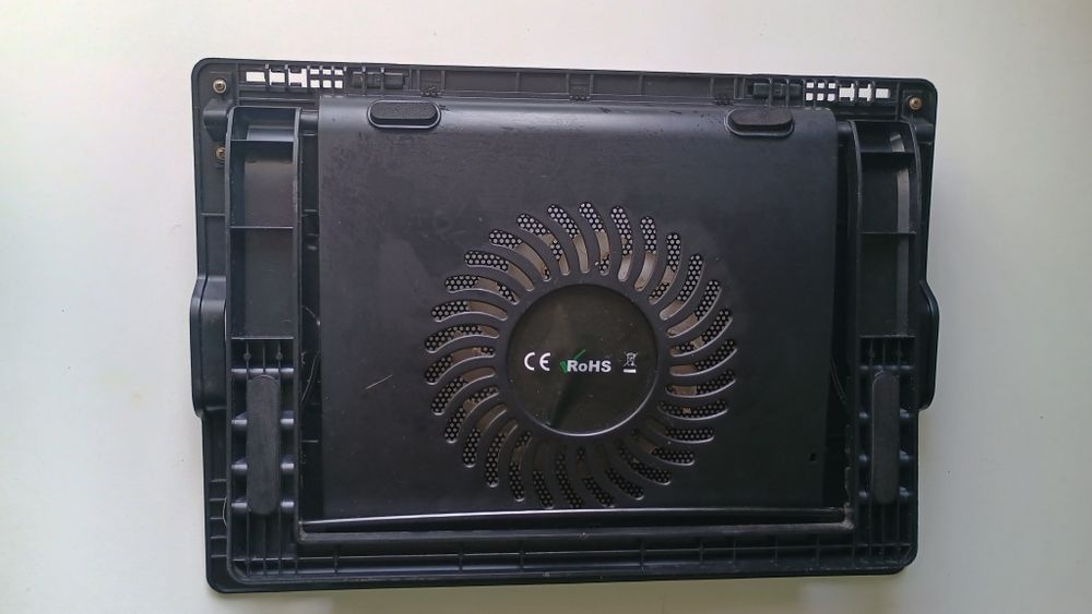 Podkładka pod laptop rosh