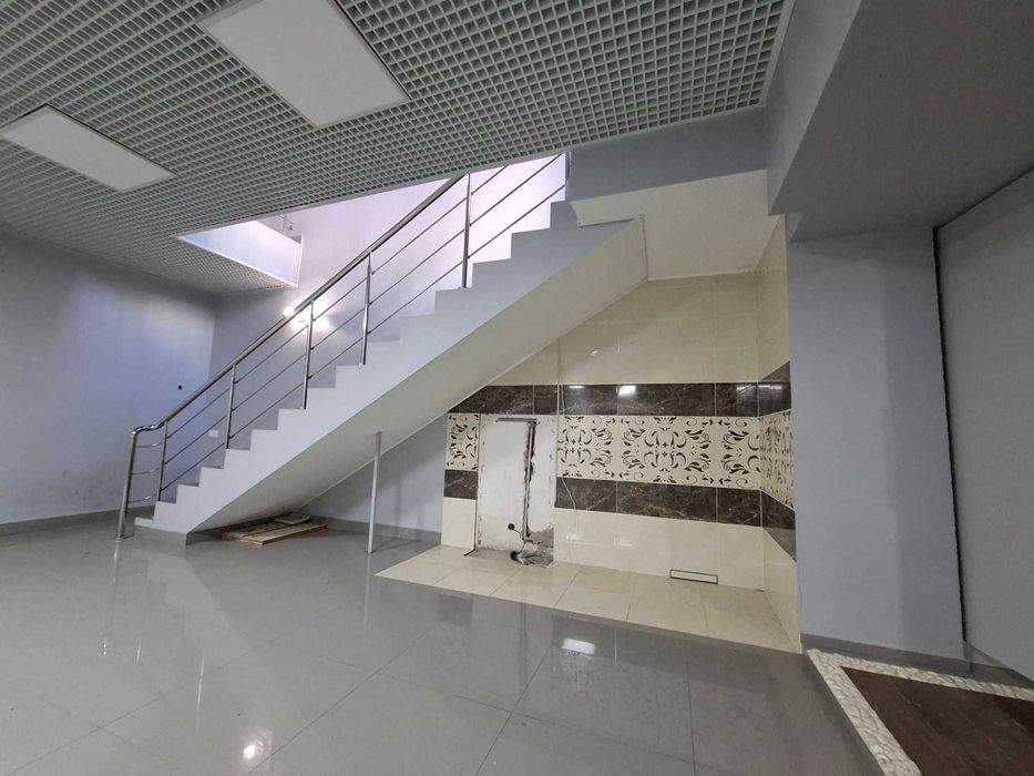 Оренда м. Хмельницький вул. Панаса Мирного 14/1А, 135 м2 23000 грн.