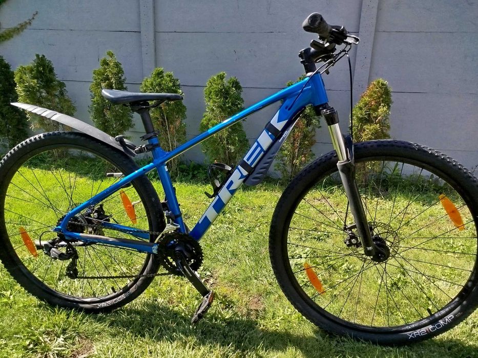 Rower Górski TREK MARLIN 4 Koła 29 Cali Rama Alu 43 cm 17 cali Hamulce Tarczowe Mechaniczne