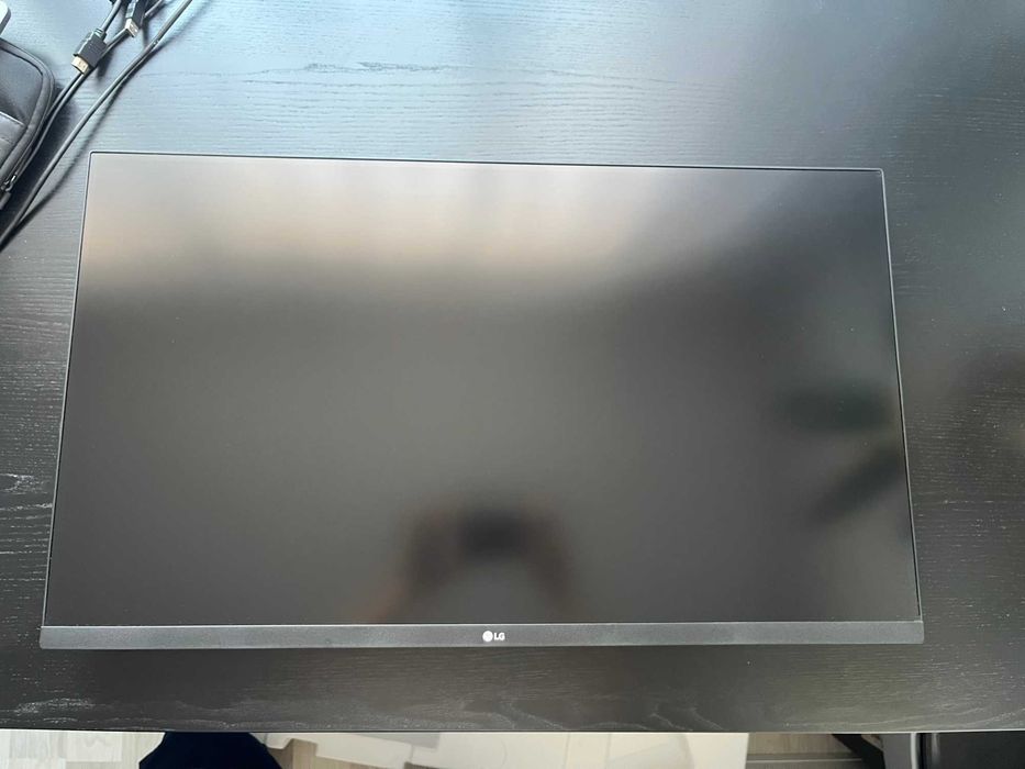 Monitor LG 32UN880P-B 32" UHD 4K 3840x2160 IPS Ładowanie USB-C Ergo Ramię JAK NOWY