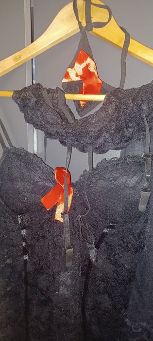 Жіноча білизна...