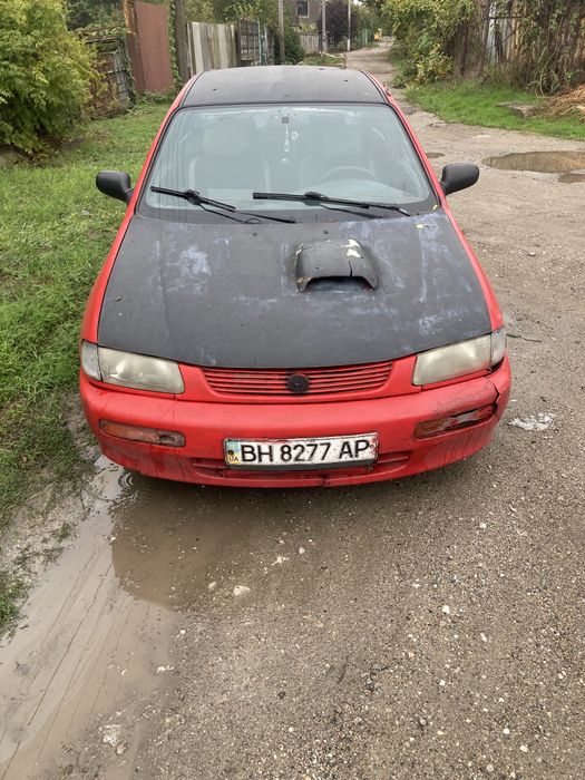 Мазда 323 1996года 1.5