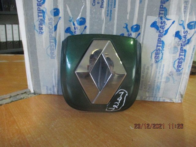 Grelha do Pára-Choques da Frente RENAULT Clio II (BB0/1/2_, CB0/1/2_)