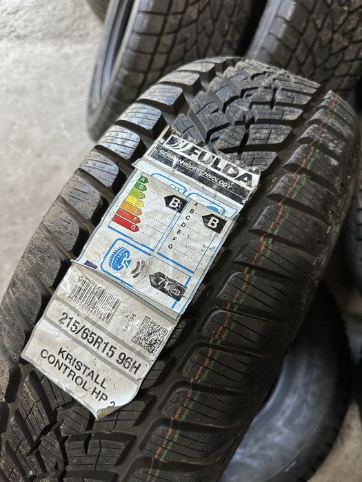 Шини нові зима 215/65R15  Kristall Control HP2 комплект