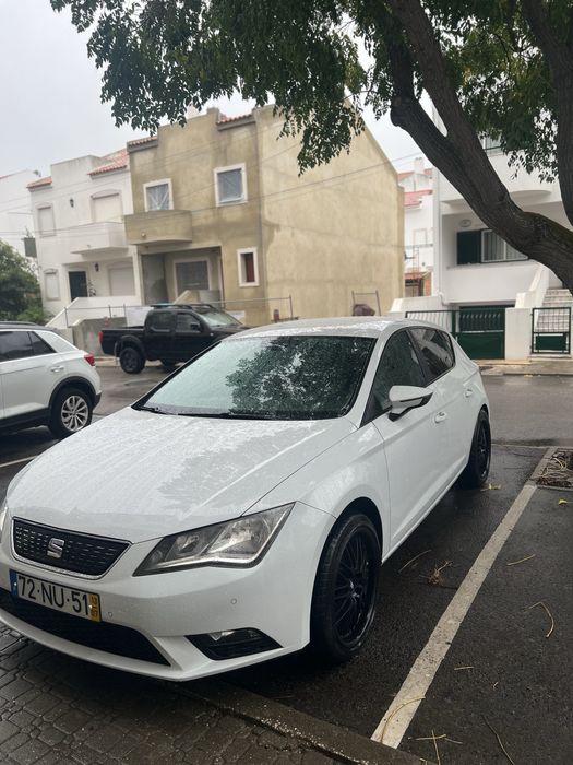 Seat leon 2013 com extras e alguns afazeres