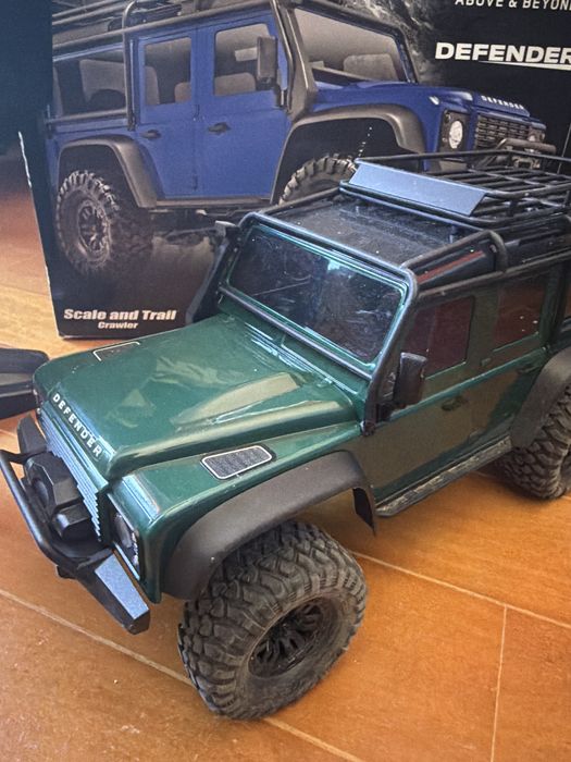 RC Defender Traxxas