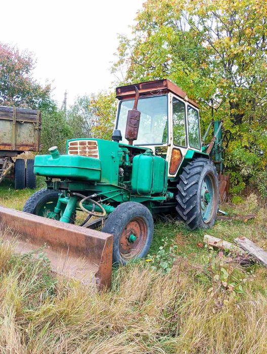 Продам Екскаватор ЮМЗ