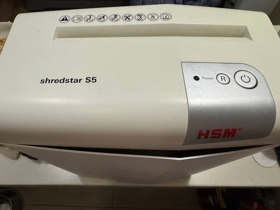 Продам шредер HSM shreadstar S5