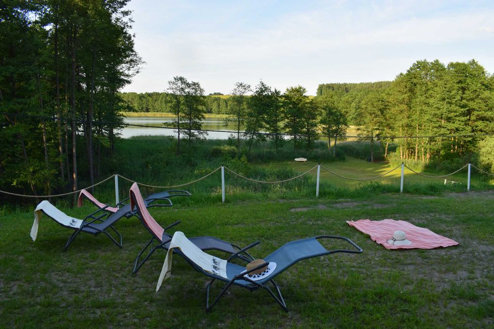 Domek 2-3 os Nr. 1 nad jeziorem sauna, jacuzzi na obiekcie