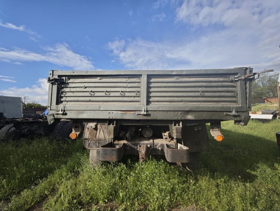 Автомобіль КАМАЗ 4310 всюдохід 6х6