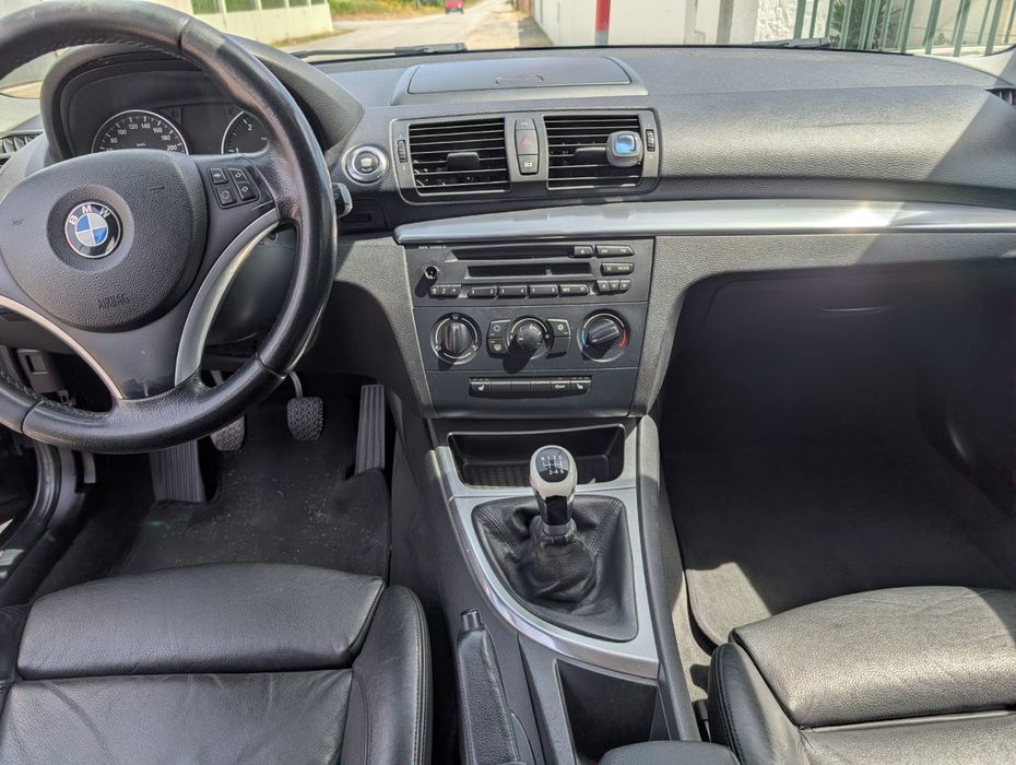 BMW 120 D impecável