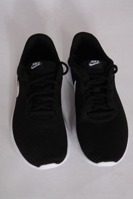 Buty Nike tanjun rozmiary 36-40 nowe!!