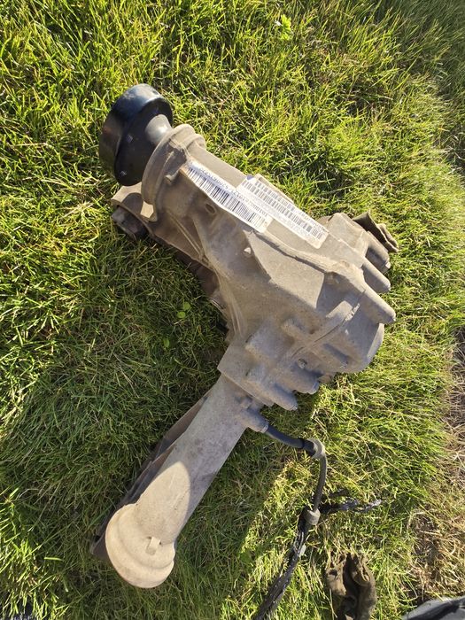 Передній редуктор/диференціал GLS/GLE 167 3.0d 1673305500