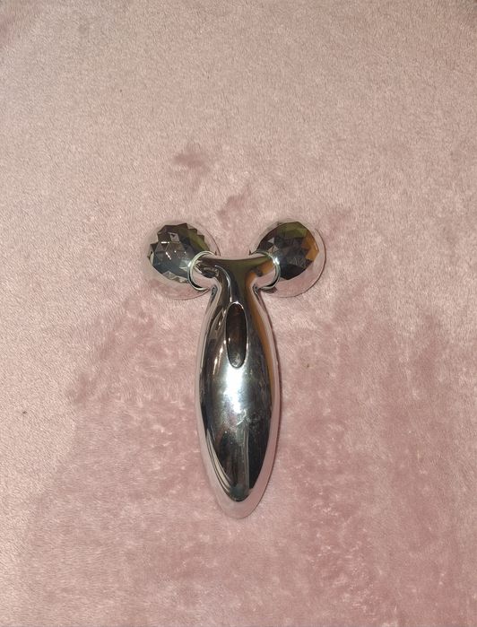 Масажер для обличчя