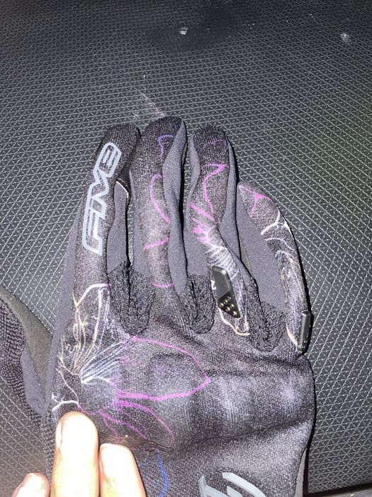 Luvas para moto novas