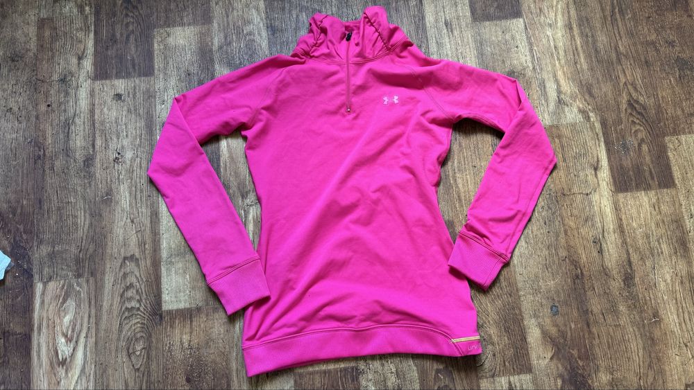 Оригинальная кофта для девушки under armour