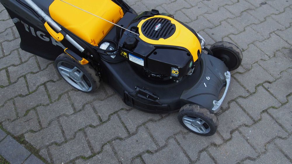 Stiga Turbo 53 SE4Q kosiarka spoalinowa Fv23%
