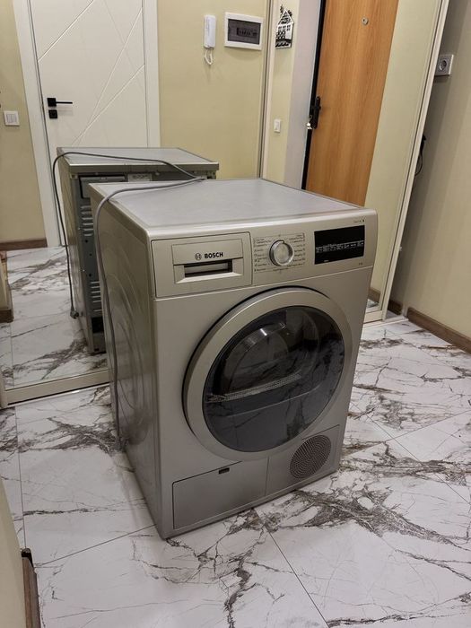 Сушильна/сушильная машина Bosch WQG233DRPL