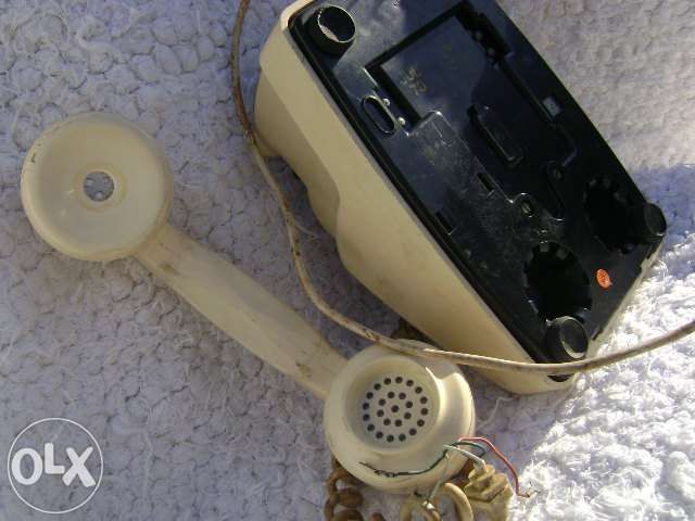 2 Telefones antigos - 1970 e 1974