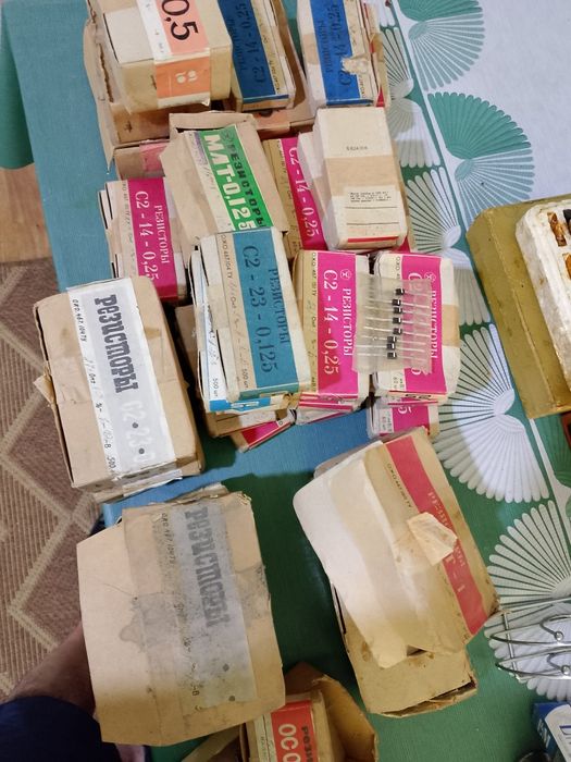 Продам резисторы СССР