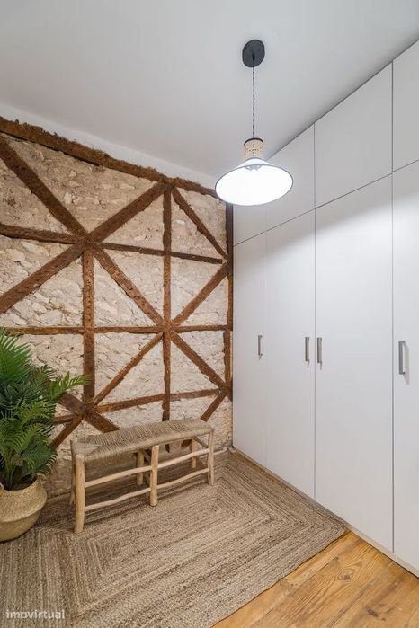 Apartamento T1 com 1 casa de banho na Estrela