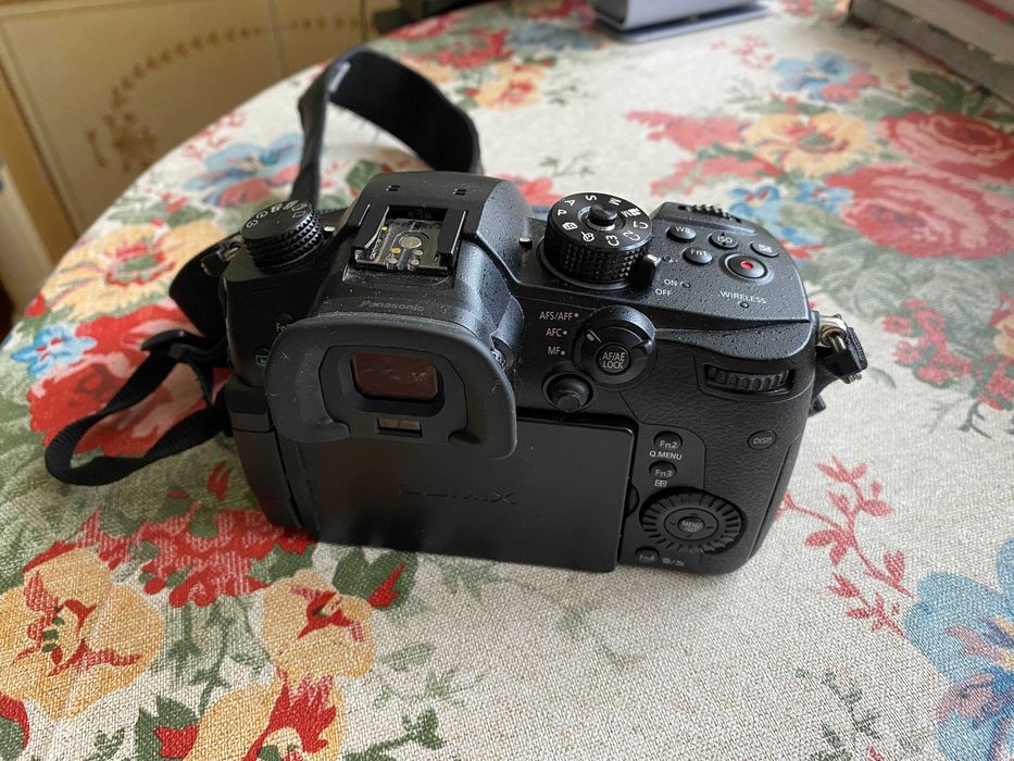 panasonic DC-GH5 body