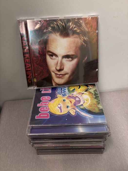 Płyty CD muzyka polska i zagraniczna