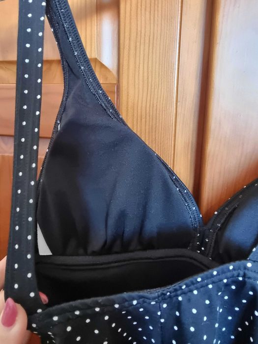 Fato de banho preto com bolinhas brancas, tamanho S/M