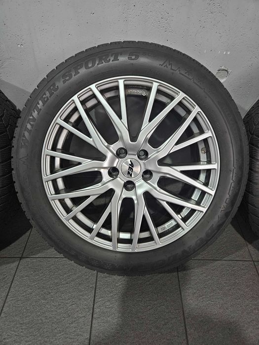 Komplet kół zimowych  AEZ R19 235/55 Continental