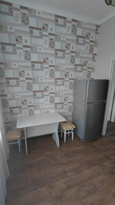 Здається 1-кім квартира в Вознесенівському районі.