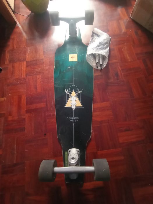 Skate longboard globe muito bom estado