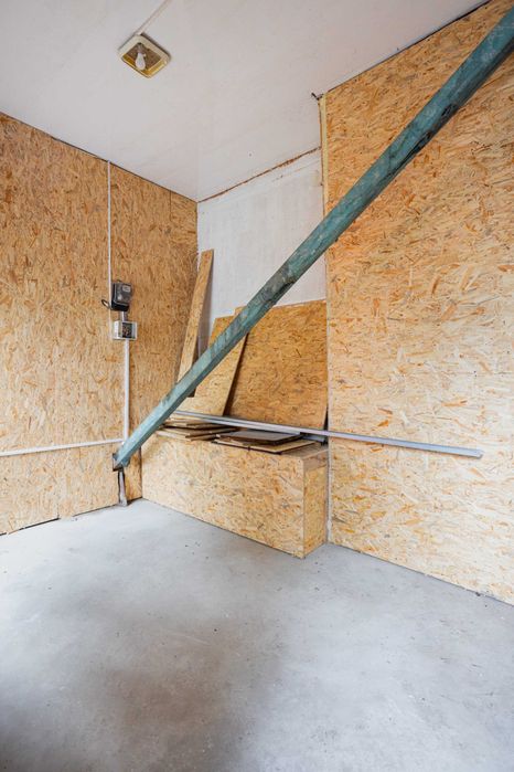 Приміщення НА АВТОСТАНЦІЇ Київ!