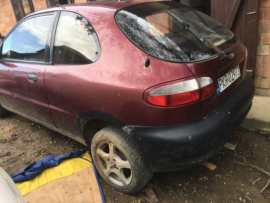 Двері, кришка багажника Део Ланос Хечбек двох дверний