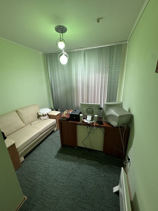 Продам комерційну нерухомість в центрі міста